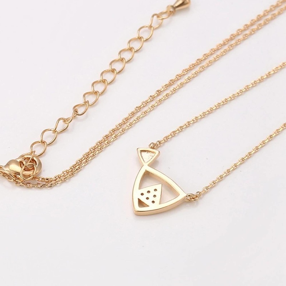 18k Gold Plated Triangle Pendant Necklace - Picture 6 of 7